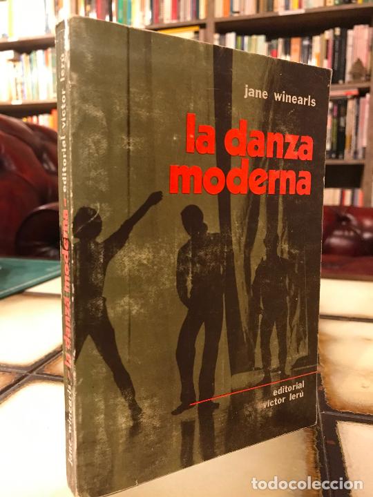 Libros de segunda mano: La danza moderna. Jane Winearls. - Foto 1