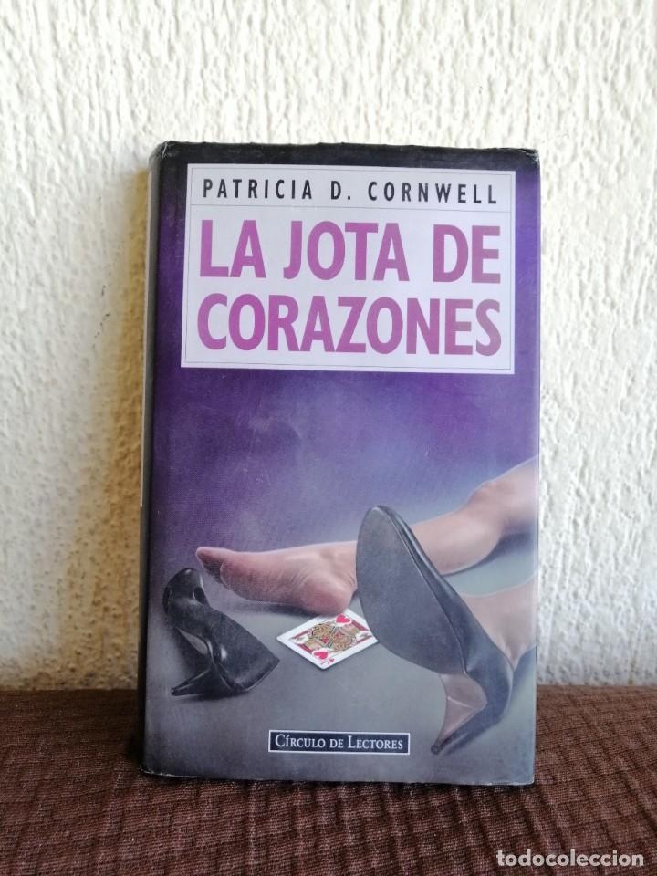 Libros de segunda mano: La jota de corazones. Patricia D. Cornwell. Libro - Foto 1