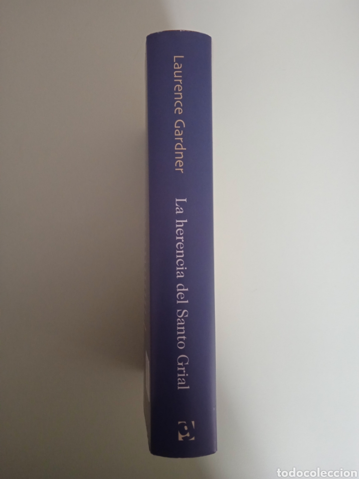 Libros de segunda mano: La Herencia del Santo Grial. Laurence Gardner. - Foto 2