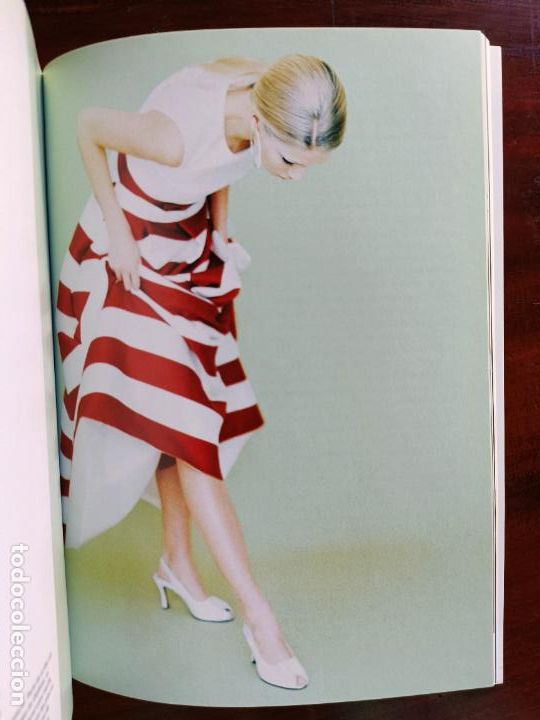 Libros de segunda mano: Siglo XX Moda Linda Watson - Foto 2
