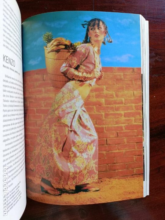 Libros de segunda mano: Siglo XX Moda Linda Watson - Foto 4