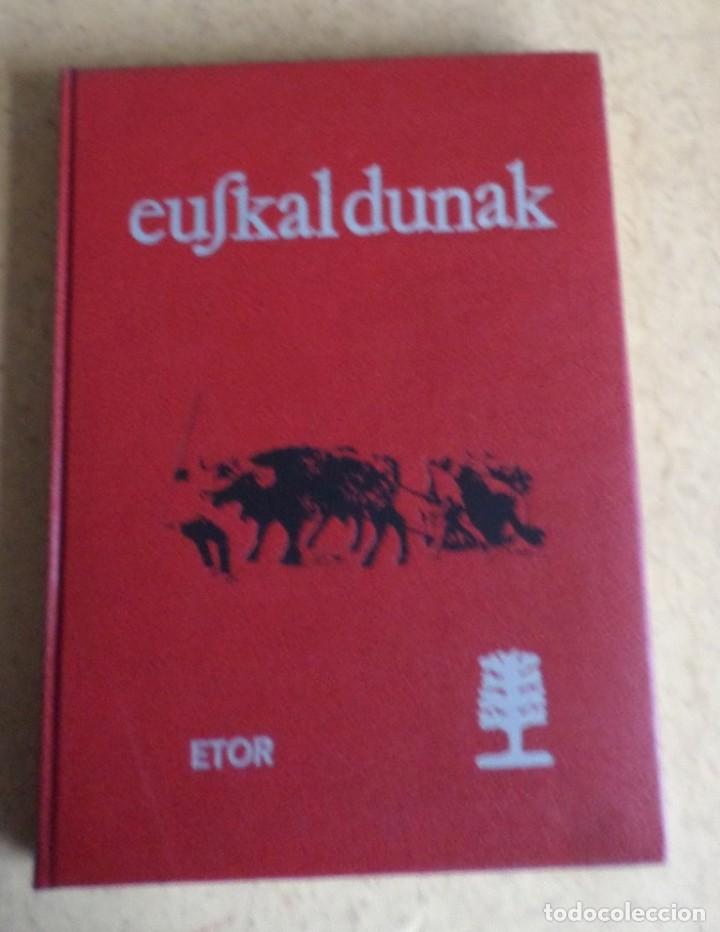 Libros de segunda mano: 5 tomos - Euskaldunak - Foto 3