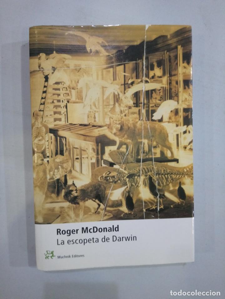 Libros de segunda mano: Roger McDonald - La escopeta de Darwin - Foto 1