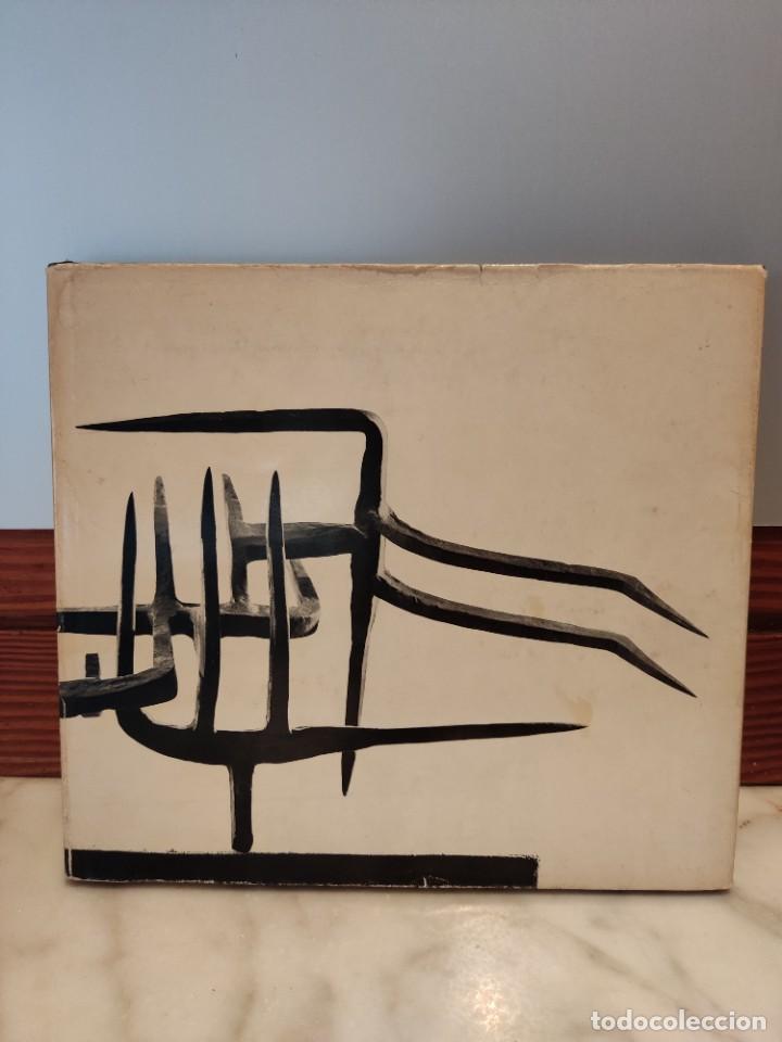 Libros de segunda mano: CHILLIDA - PIERRE VOLBOUDT - ILUSTRADO - Foto 1