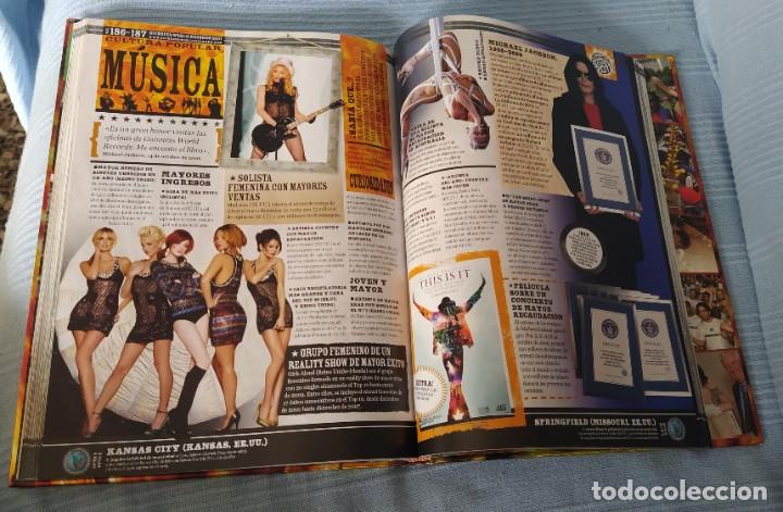 Libros de segunda mano: Libro Guinness world records 2011 - Foto 2