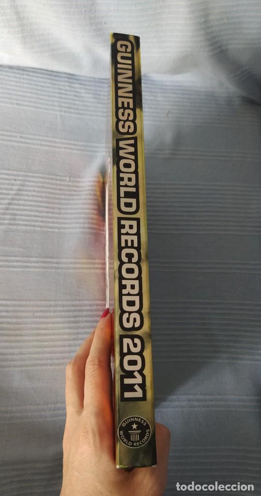 Libros de segunda mano: Libro Guinness world records 2011 - Foto 3