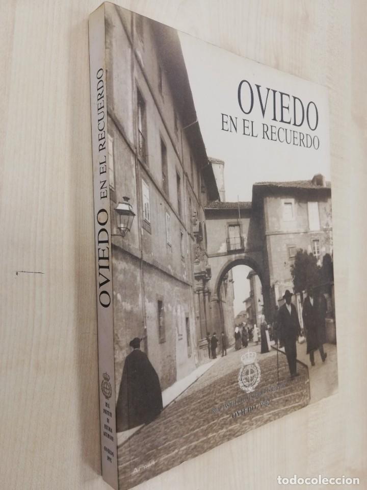 Libros de segunda mano: OVIEDO EN EL RECUERDO. ASTURIAS - Foto 2