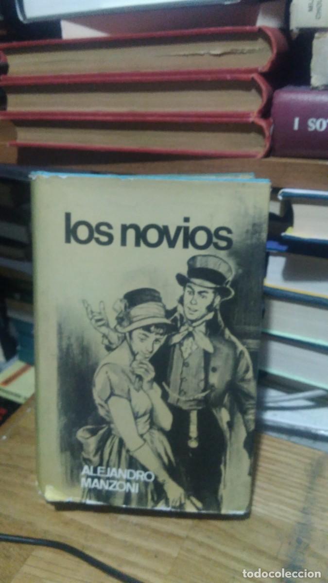 Libros de segunda mano: LOS NOVIOS, ALESSANDRO MANZONI, ED. FERMA - Foto 1