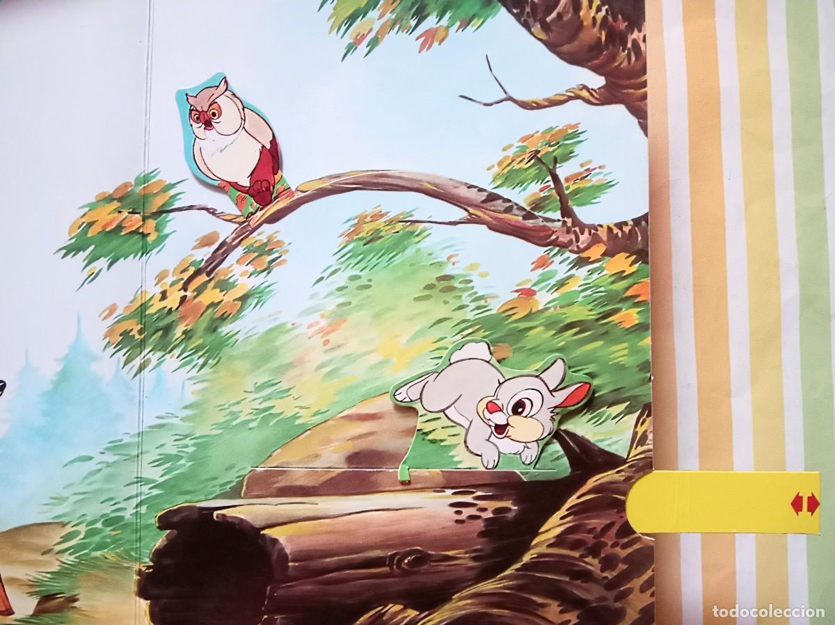 Libros de segunda mano: Bambi Disney movi-libro beascoa 1993 - Foto 3