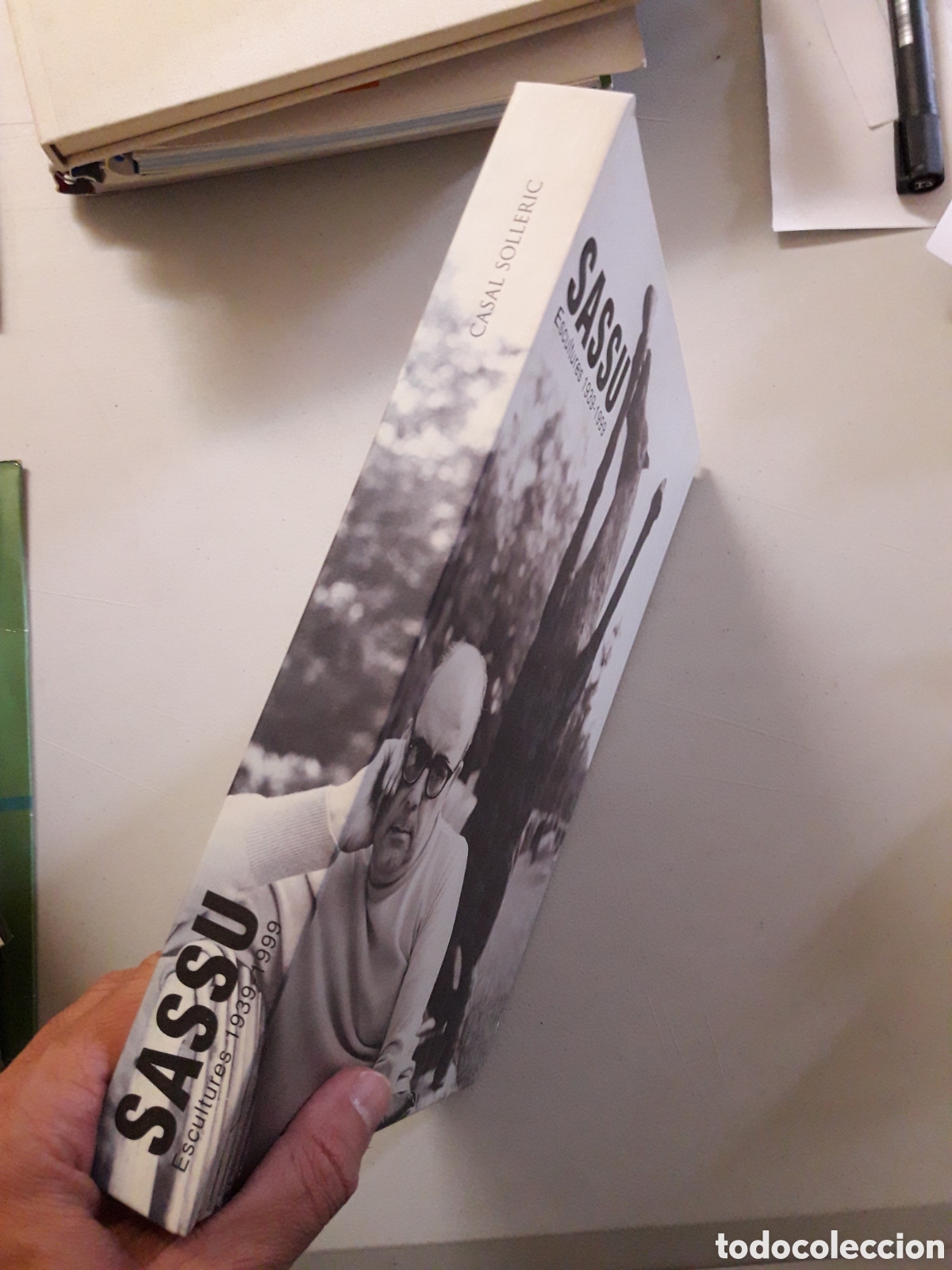 Libros de segunda mano: SASSU. ESCULTURES 1939-1999 - Foto 2
