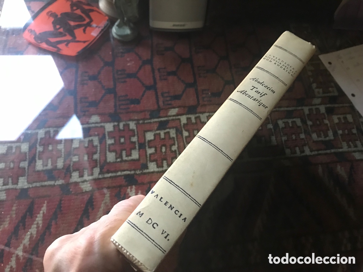 Libros de segunda mano: La verdadera historia del rey don Rodrigo. Facs&iacute;mil 2003. Maxtor. - Foto 2