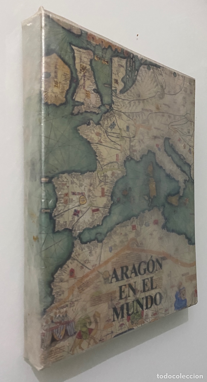 Libros de segunda mano: Arag&oacute;n en el mundo - VV.AA. - Foto 2