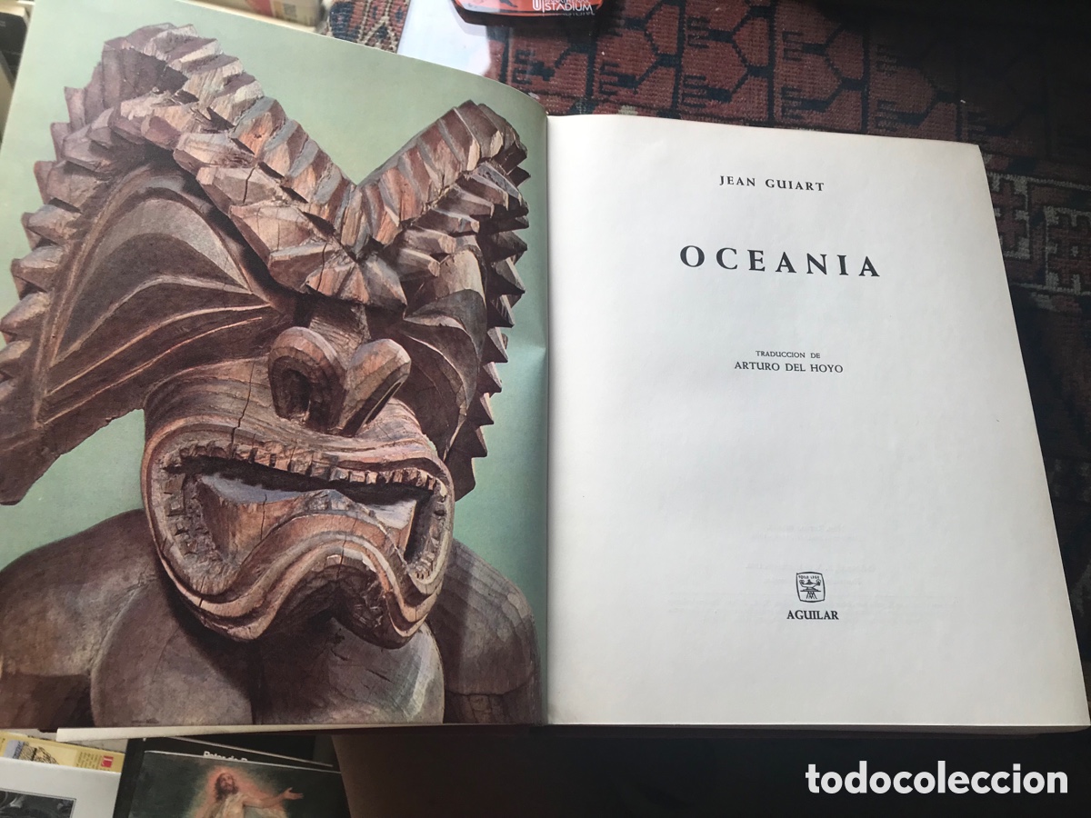 Libros de segunda mano: Ocean&iacute;a. El universo de las formas. Aguilar. Jean Guiart - Foto 3
