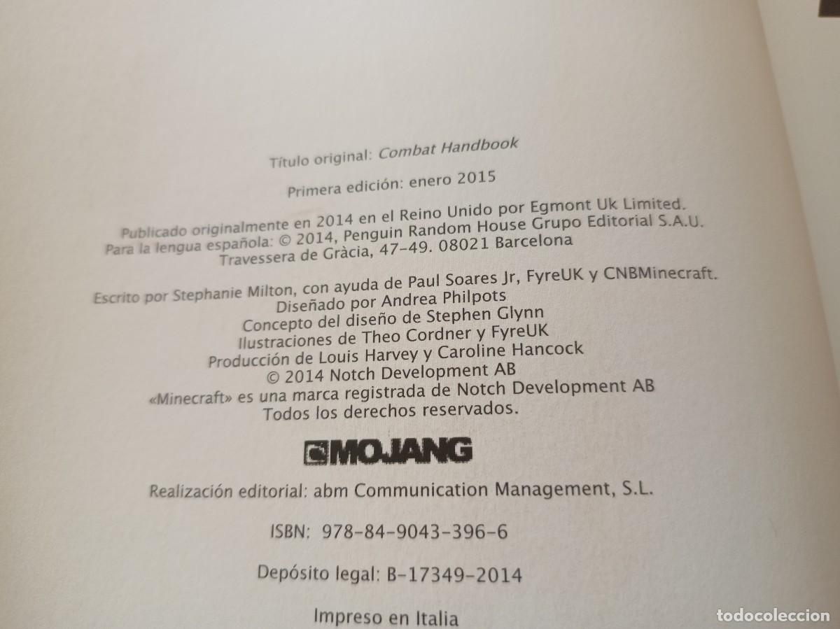 Libros de segunda mano: Minecraft. Gu&iacute;a de combate - Mojang - Foto 4