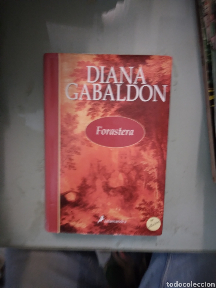 Libros de segunda mano: Diana Gabaldon, Forastero, Salamandra - Foto 1