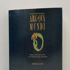 Libros de segunda mano: ARCANA MUNDI, GEORG LUCK (ED.GREDOS, EDICIÓN 1995)