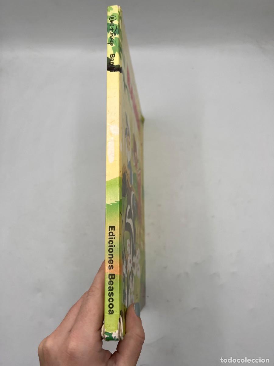 Libros de segunda mano: BAMBI. WALT DISNEY. EDICIONES BEASCOA. BARCELONA. - Foto 2