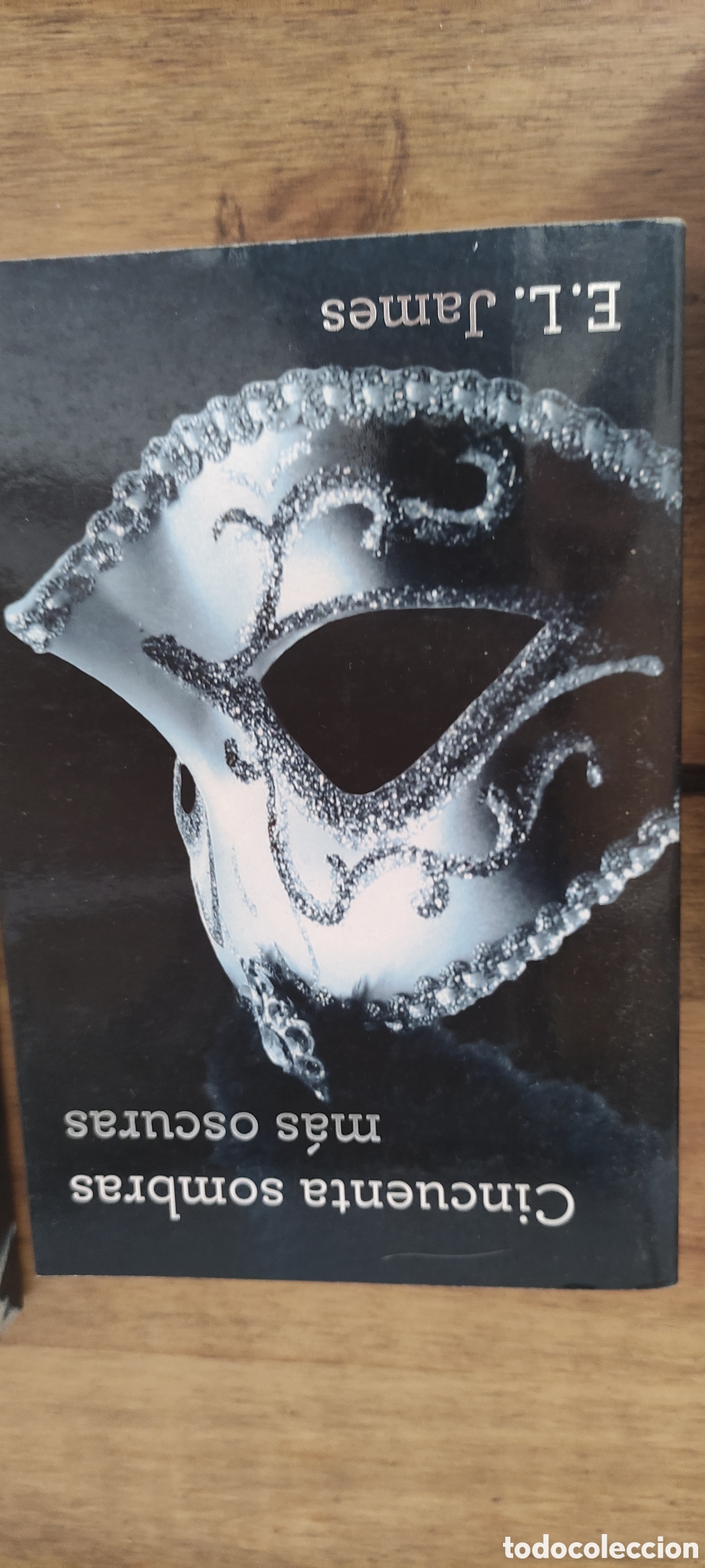 Libros de segunda mano: 50 SOMBRAS DE GREY - Foto 4