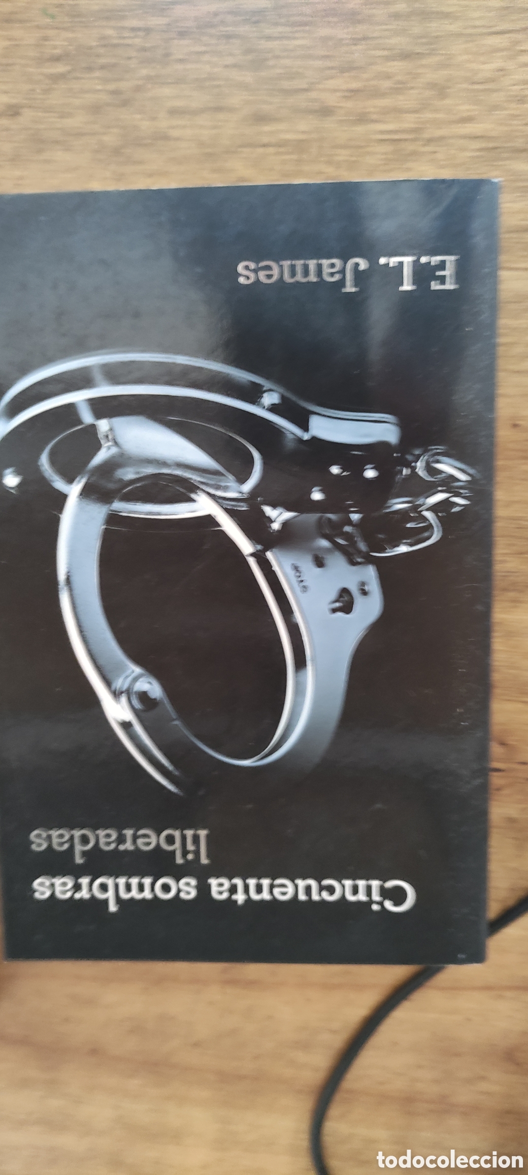 Libros de segunda mano: 50 SOMBRAS DE GREY - Foto 5