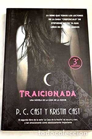 Libros de segunda mano: Traicionada. P.C. Cast y Kristin Cast - Foto 1