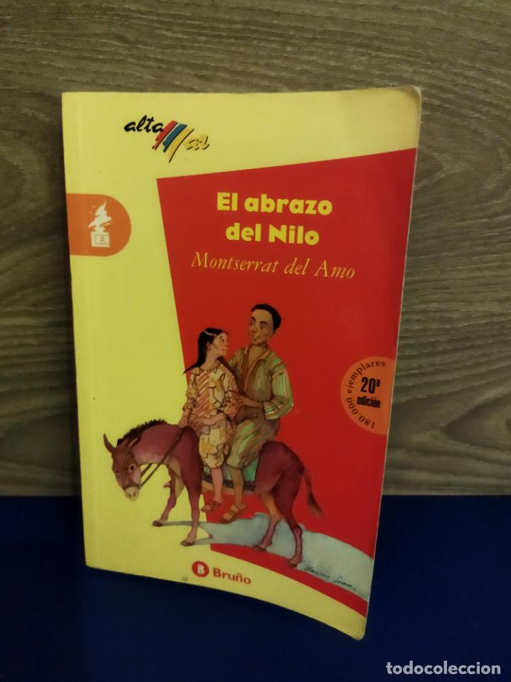 Libros de segunda mano: El abrazo del Nilo - Foto 1