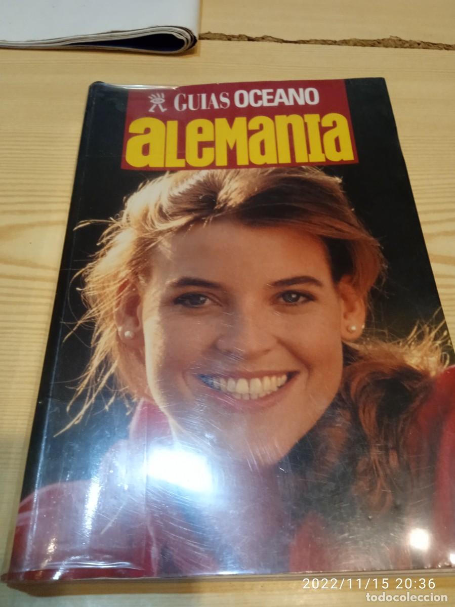 Libros de segunda mano: MM-4 LIBRO GUIAS DE OCEANO ALEMANIA - Foto 1