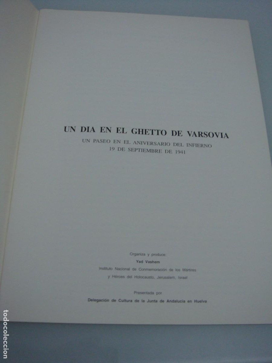 Libros de segunda mano: UN D&Iacute;A EN EL GHETTO DE VARSOVIA - Foto 2