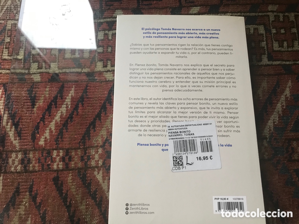 Libros de segunda mano: Piensa bonito. Tom&aacute;s Navarro. Zenith. Como nuevo - Foto 3