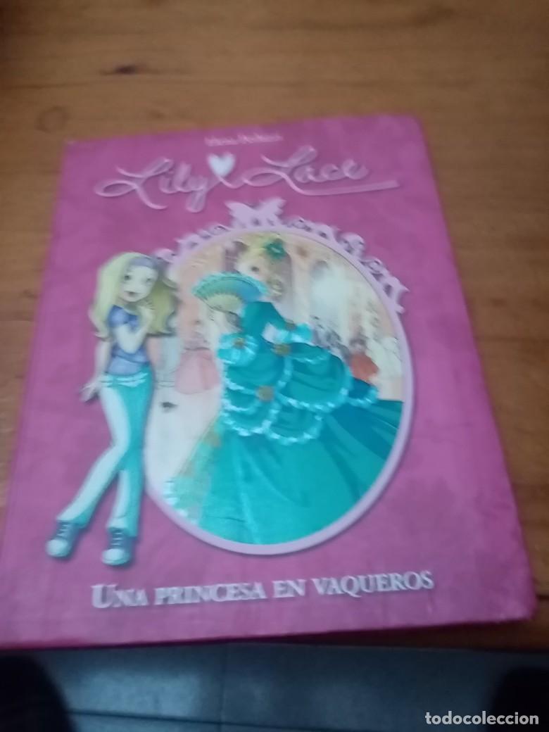 Libros de segunda mano: LILY LACE. UNA PRINCESA EN VAQUEROS. ELENA PEDUZZI - Foto 1