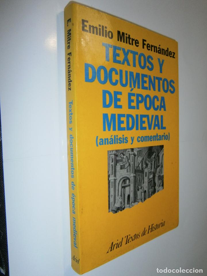 Libri di seconda mano: TEXTOS Y DOCUMENTOS DE EPOCA MEDIEVAL - LC3