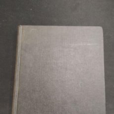 Libros de segunda mano: SIMBOLO,STATUS Y PERSONALIDAD. SI HAYAKAWA. ED. SAGITARIO.SA. 1969.