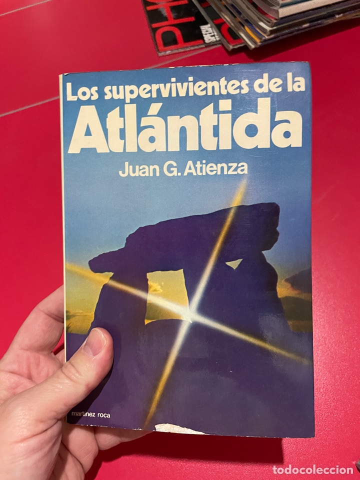 Libros de segunda mano: Los supervivientes de la Atl&aacute;ntida - Foto 1