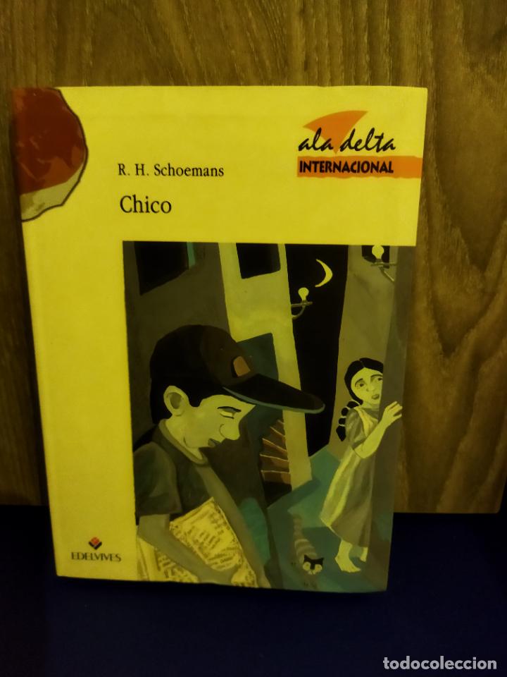 Libros de segunda mano: Chico - Foto 1