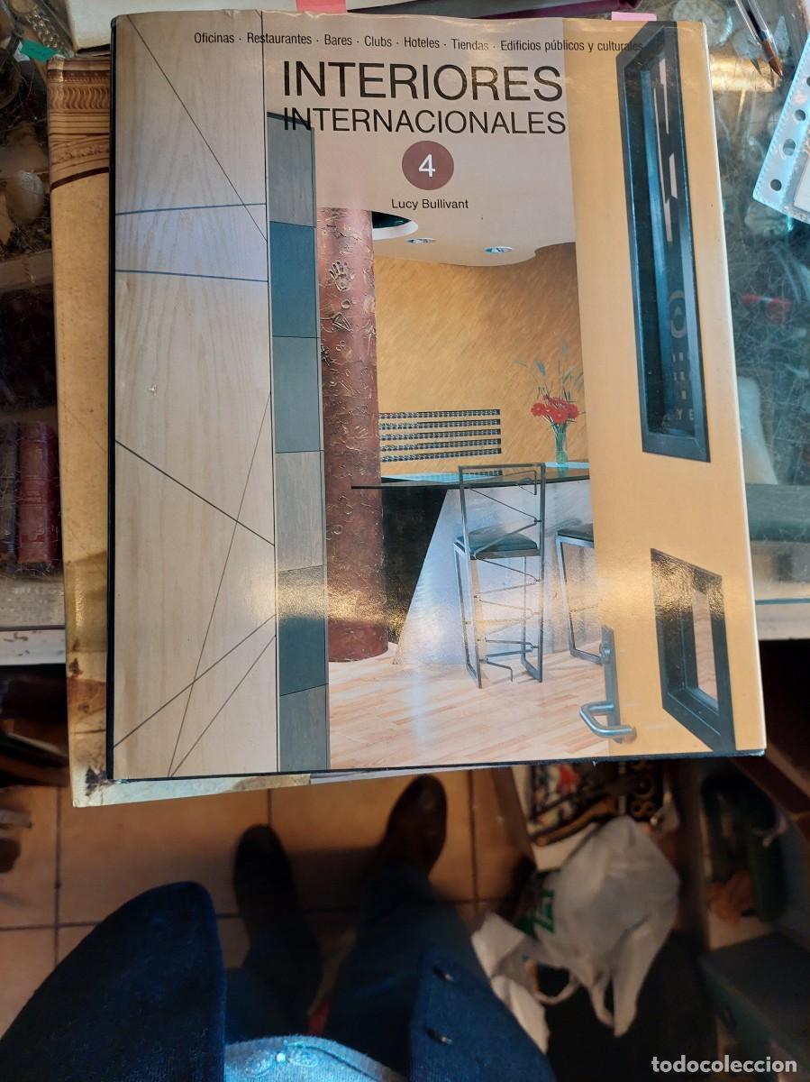 Libros de segunda mano: Interiores internacionales.Lucy Bullivant n0 4 - Foto 1