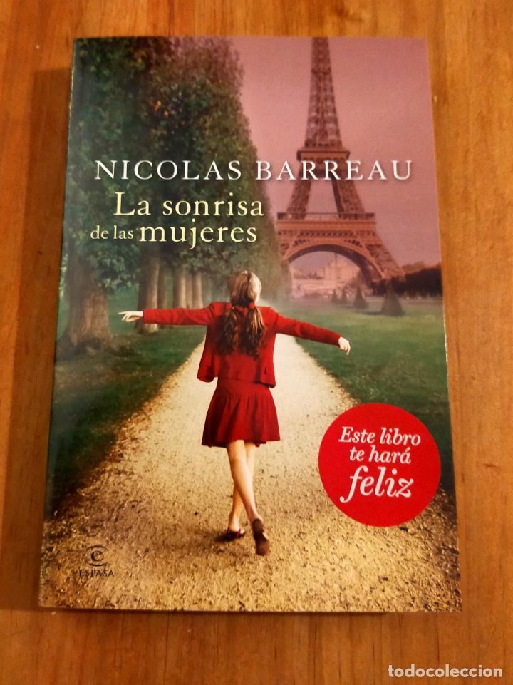 Libros de segunda mano: LA SONRISA DE LAS MUJERES - NICOLAS BARREAU - Foto 1