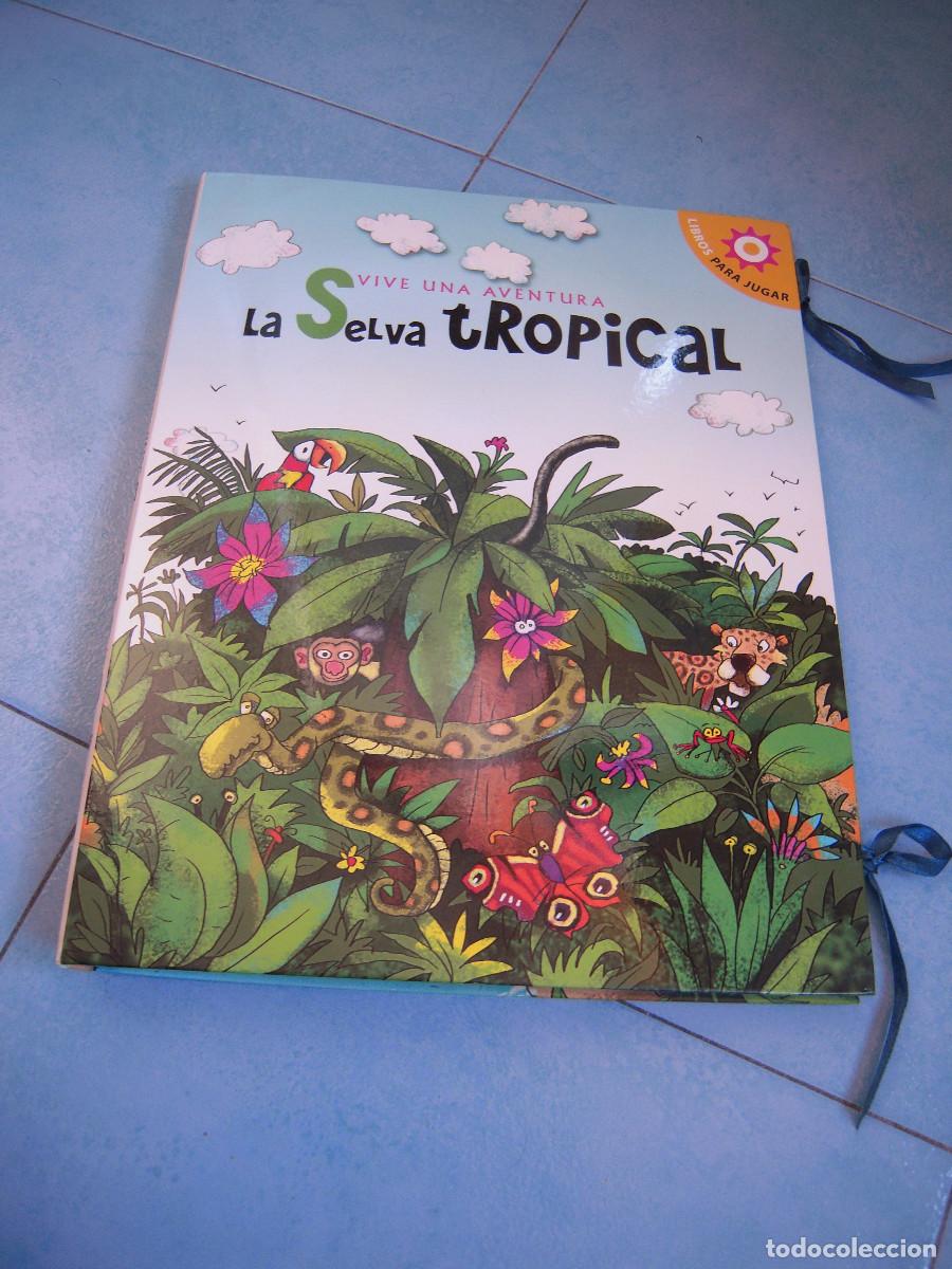 Libros de segunda mano: Libro Pop-Up La selva tropical - Foto 1