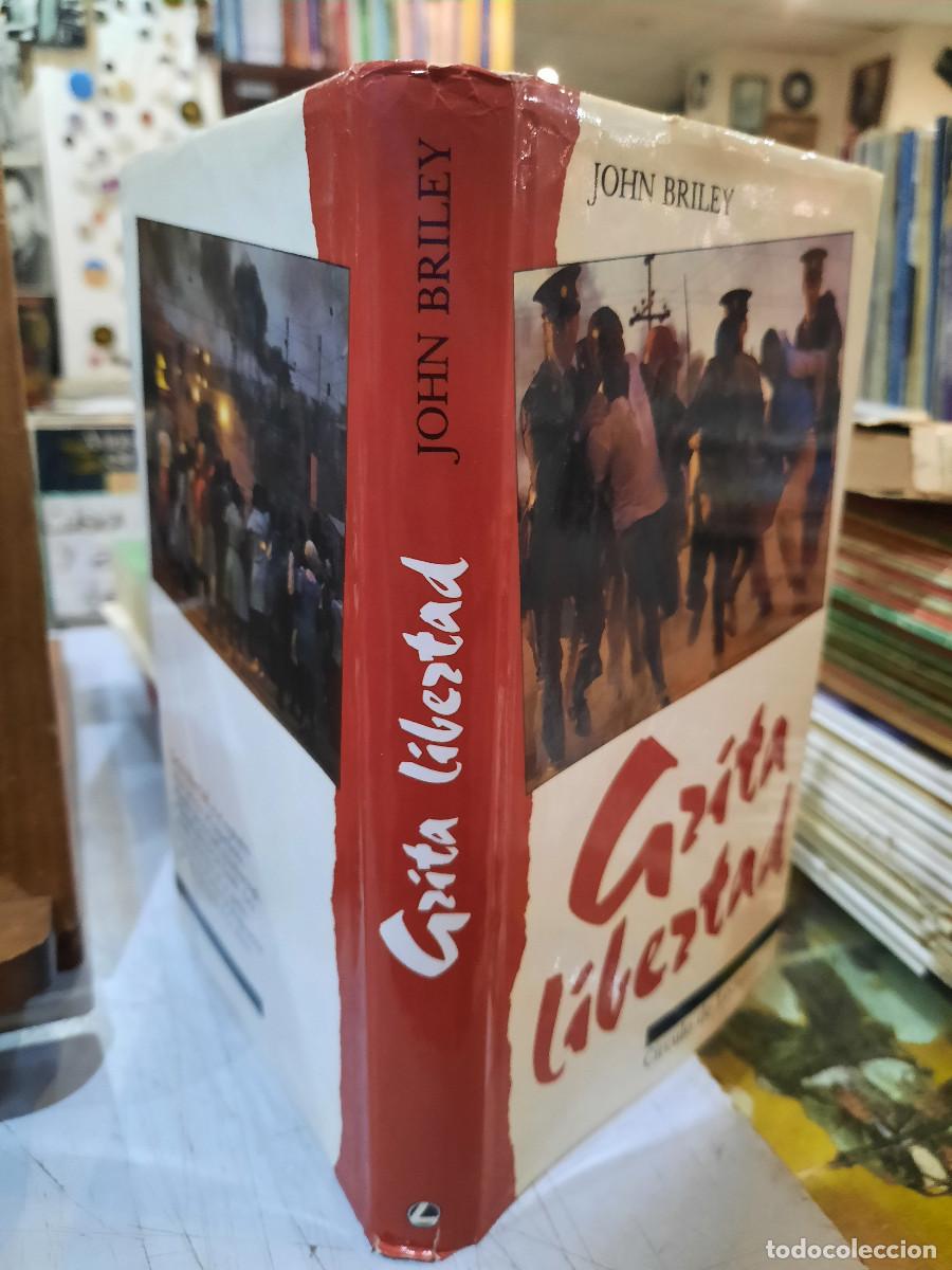 Libros de segunda mano: Grita Libertad - John Briley - C&iacute;rculo de Lectores 1988 - Foto 2