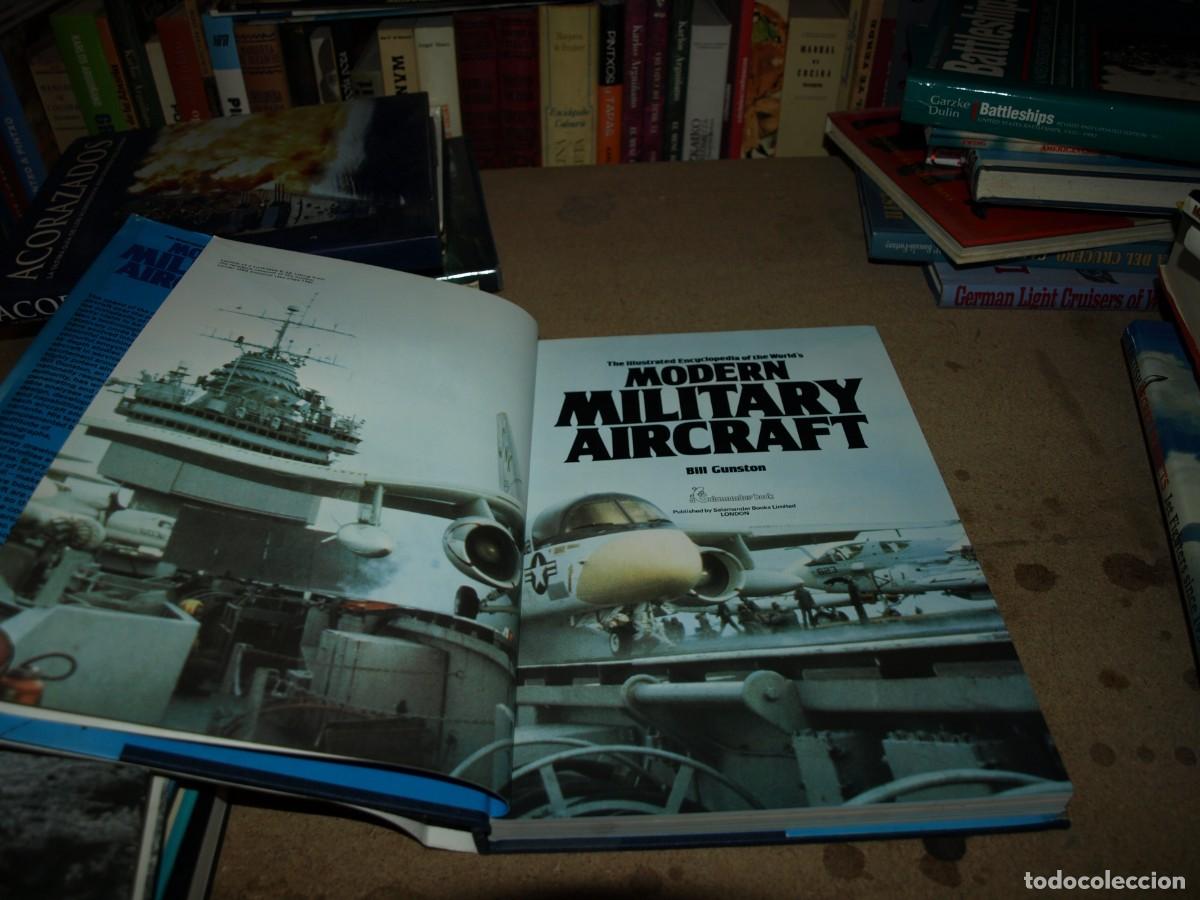 Libros de segunda mano: Modern military aircraft, Bill Gunston - Foto 2