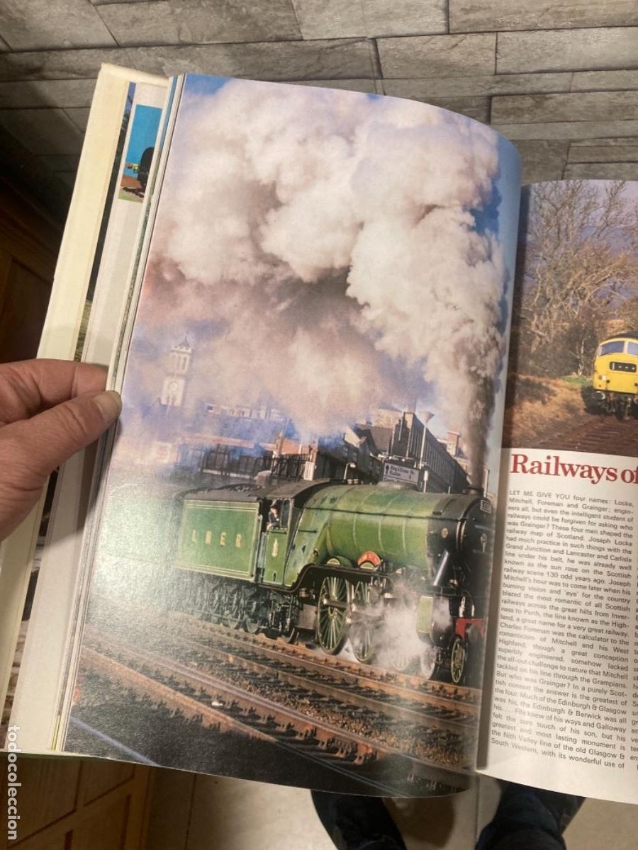 Libros de segunda mano: Magnifico libro de tem&aacute;tica de trenes, en ingl&eacute;s - Foto 5