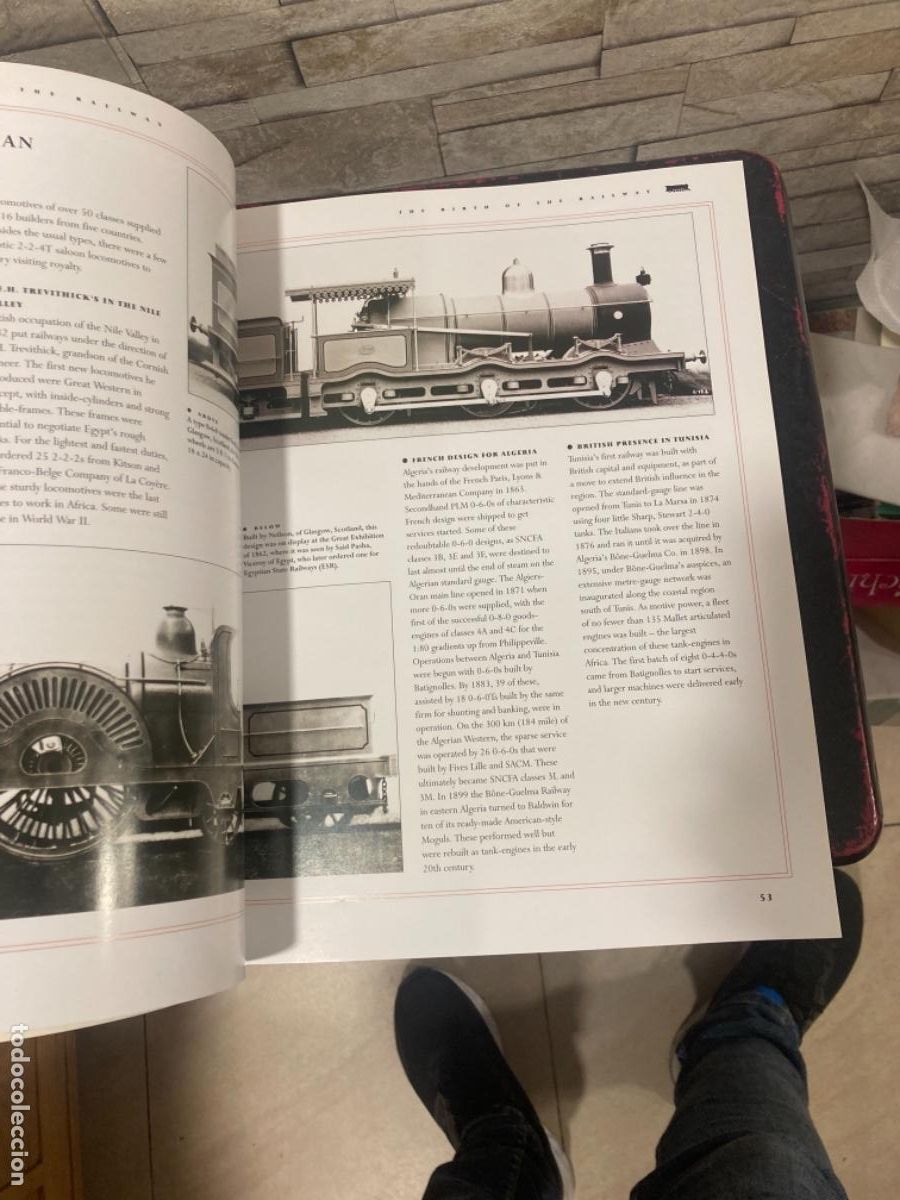 Libros de segunda mano: Magnifico libro de tem&aacute;tica de trenes, en ingl&eacute;s - Foto 3