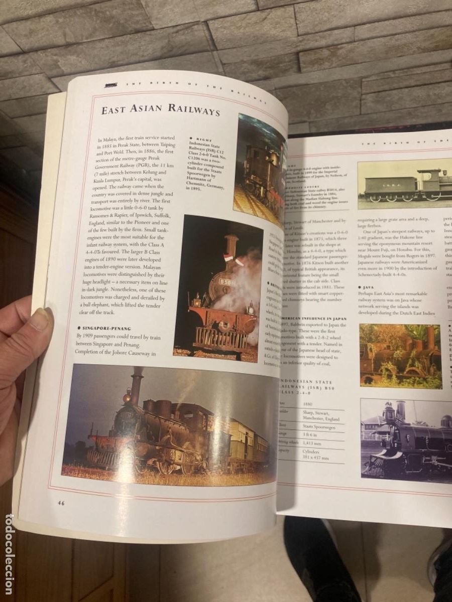 Libros de segunda mano: Magnifico libro de tem&aacute;tica de trenes, en ingl&eacute;s - Foto 6