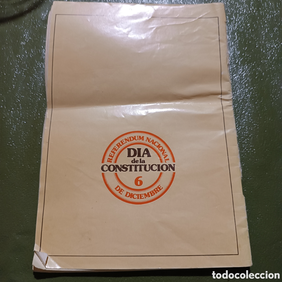 Libros de segunda mano: CONSTITUCI&Oacute;N ESPA&Ntilde;OLA 1978 - Foto 2
