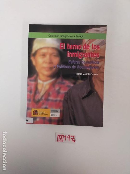 Libros de segunda mano: La voz de los inmigrantes - Foto 1