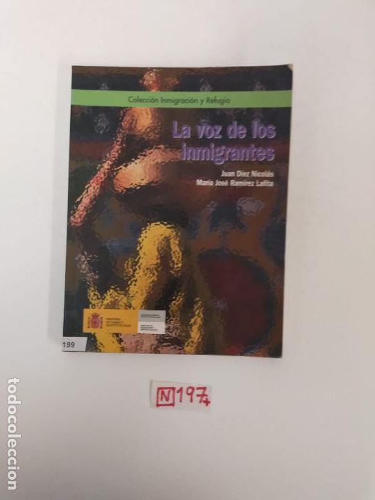 Libros de segunda mano: La voz de los inmigrantes - Foto 1