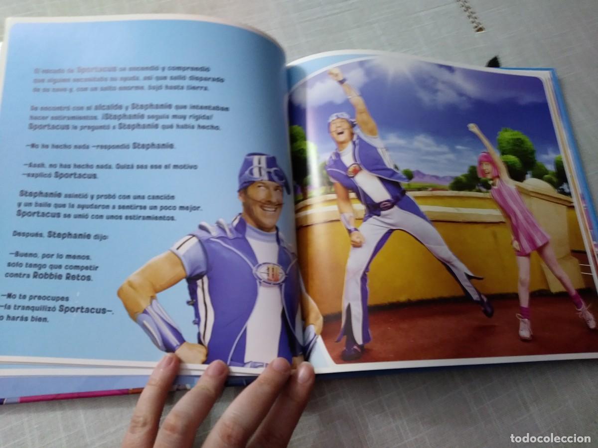 Libros de segunda mano: LAZY TOWN. DUELO DE BAILE (Libro con CD) - Foto 9