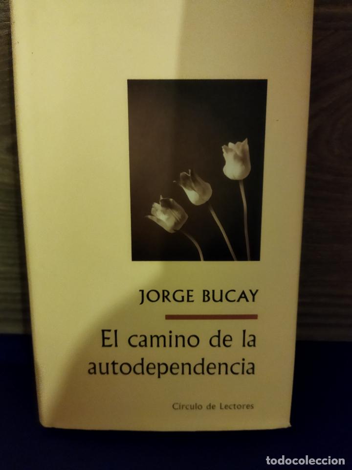 Libros de segunda mano: El camino de la autodependencia - Foto 1