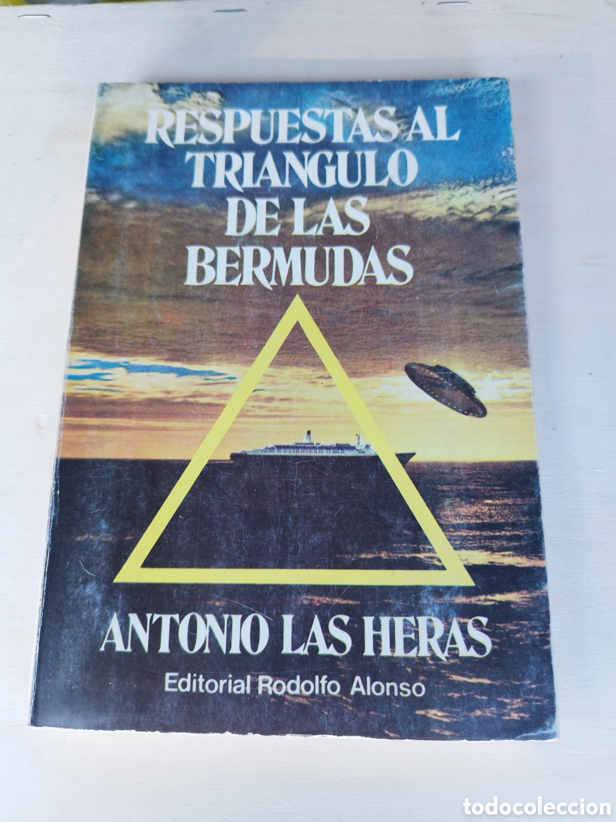 Libros de segunda mano: Libro Respuestas Al Tri&aacute;ngulo de las Bermudas - Antonio Las Heras - - Foto 1