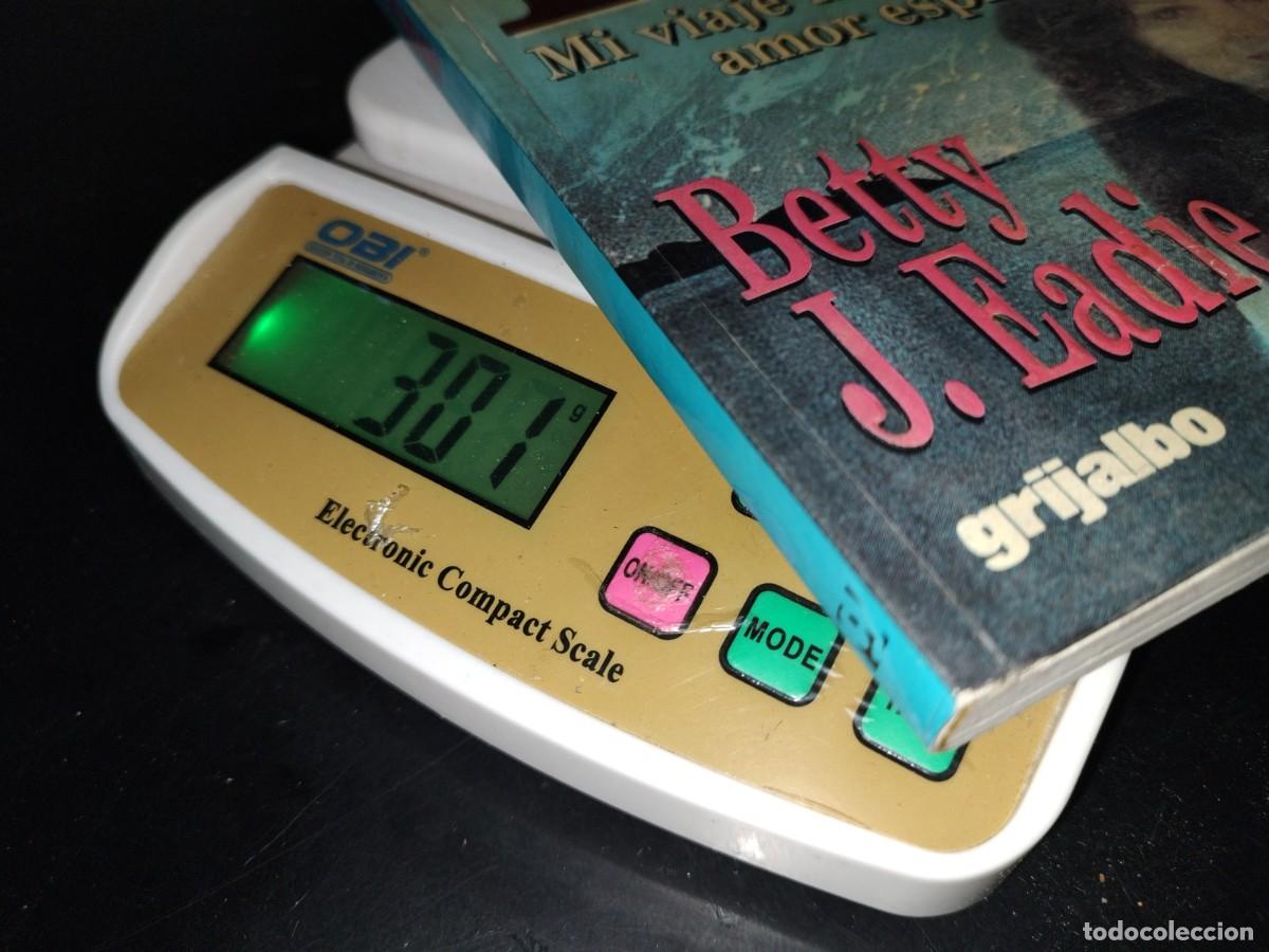 Libros de segunda mano: 62- DESPERTAR A LA LUZ - BETTY J. EADIE - Foto 2