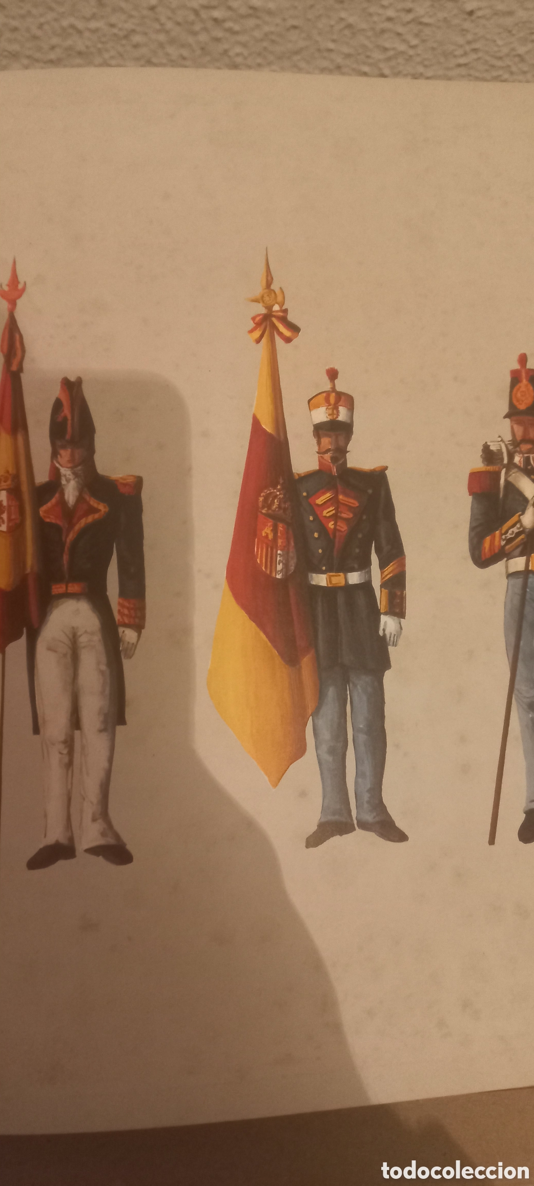 Libros de segunda mano: LA BANDERA DE ESPA&Ntilde;A. ED. DONCEL, 1981. - Foto 2