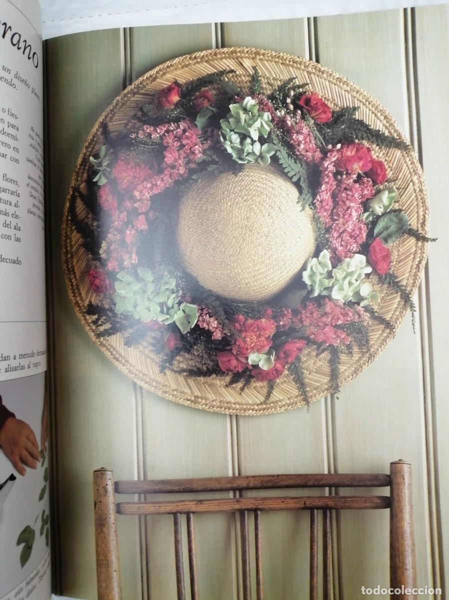 Libros de segunda mano: ARREGLOS CON FLORES SECAS (TAPA DURA) - Foto 6